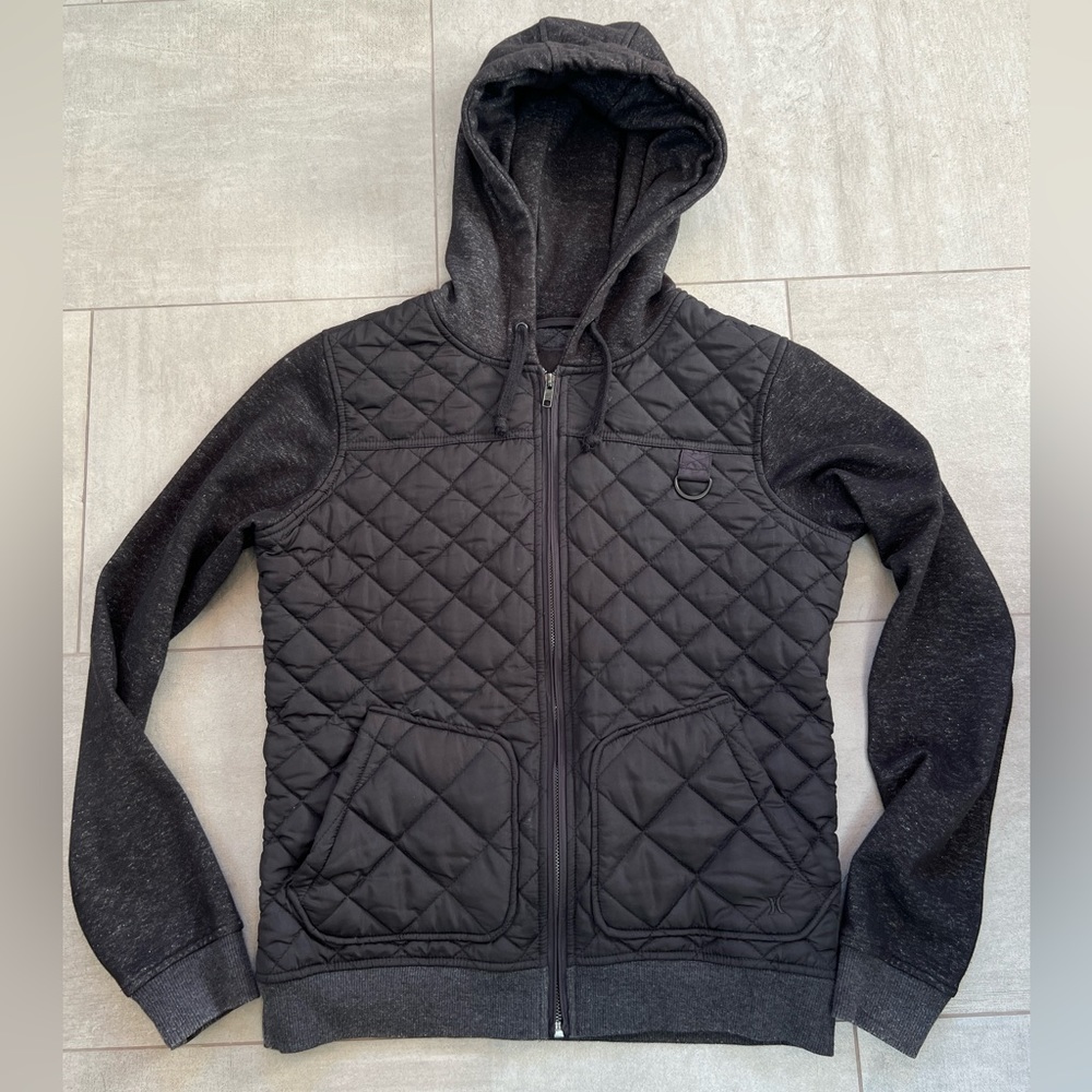 Hurley - nice black jacket w quilting details, hood & pockets! versatile & cool!